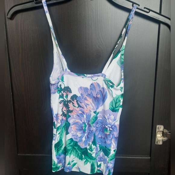 Urban Outfitters Floral Tank Top - Picture 3 of 3